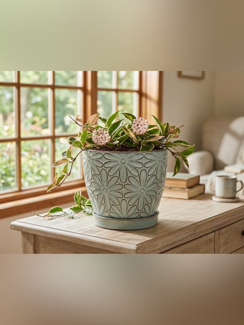 6" Daisy Ceramic Planter with Attached Saucer and Drainage Hole